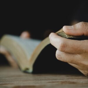 9 Erros comuns de interpretação ao ler o Livro de Apocalipse